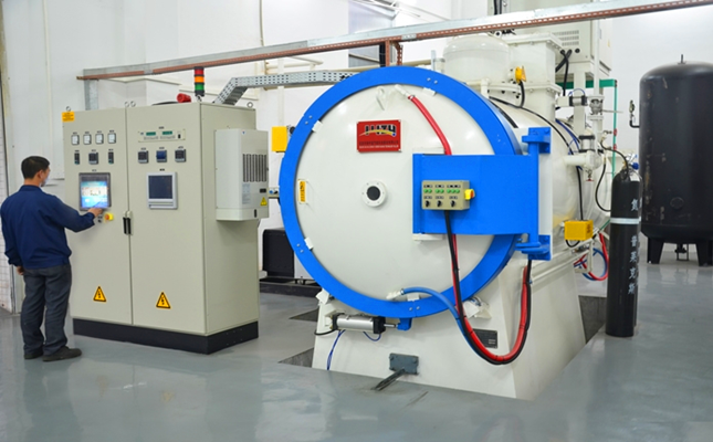 Vacuum heat treatment vacuum furnace